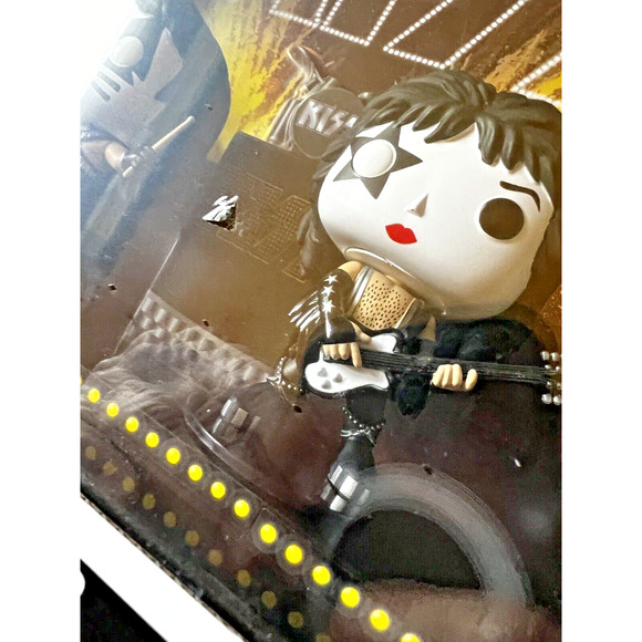 Funko Pop Moment Deluxe Kiss Alive II Tour in 1978 Vinyl Figures Walmart READ - Picture 3 of 8